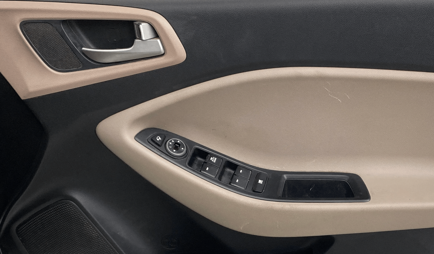 2019 Hyundai Elite i20 SPORTZ PLUS 1.2, Petrol, Manual, 60,569 km, Driver Side Door Panels Control