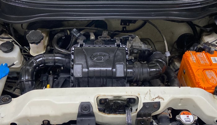 2015 Hyundai Eon ERA +, Petrol, Manual, 25,241 km, Engine View