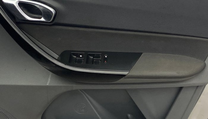 2018 Tata TIGOR XZA PETROL, Petrol, Automatic, 1,03,546 km, Driver Side Door Panels Control