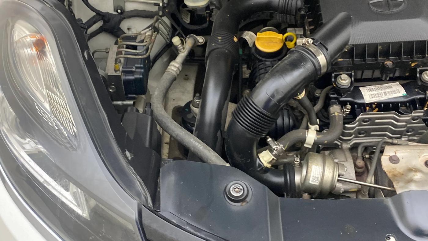 2019 Tata NEXON XZA PLUS PETROL, Petrol, Automatic, 57,814 km, Engine View - Right