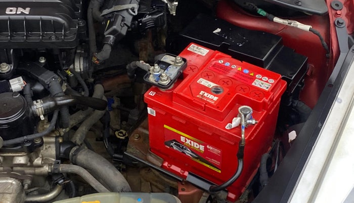 2017 Tata Tiago XT PETROL, Petrol, Manual, 80,203 km, Engine View - Left