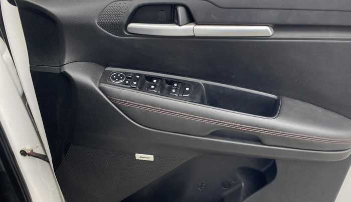 2021 KIA SONET GTX PLUS 1.5 AT, Diesel, Automatic, 51,173 km, Driver Side Door Panels Control