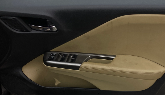 2016 Honda City 1.5L I-VTEC VX CVT, Petrol, Automatic, 51,389 km, Driver Side Door Panels Control