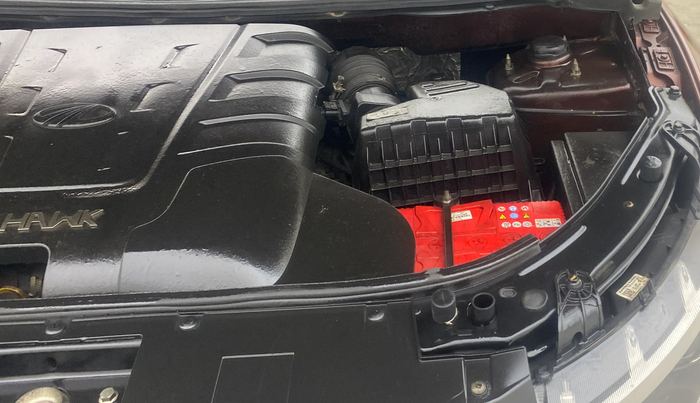 2018 Mahindra XUV500 W5, Diesel, Manual, 1,45,793 km, Engine View - Left