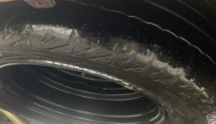 2018 Mahindra XUV500 W5, Diesel, Manual, 1,45,793 km, Spare Tyre