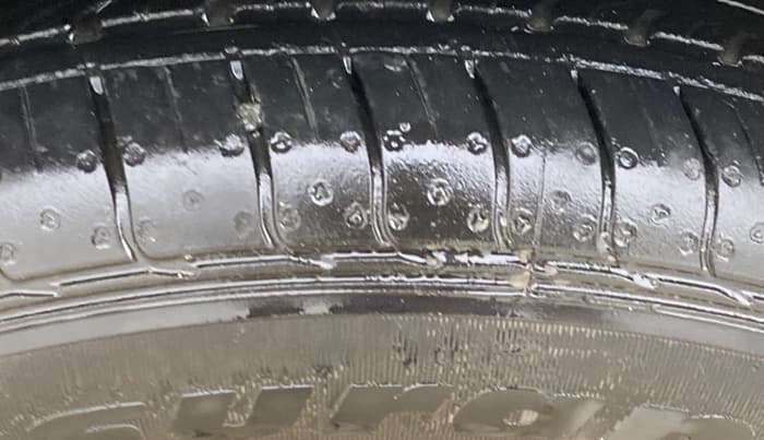 2015 Ford Ecosport TREND 1.5L DIESEL, Diesel, Manual, 77,051 km, Right Front Tyre Tread