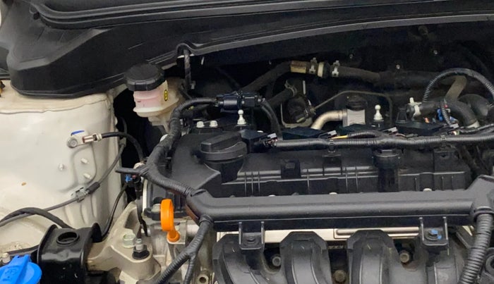 2023 Hyundai NEW I20 MAGNA 1.2 MT, Petrol, Manual, 27,146 km, Engine View - Right