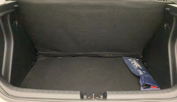 2023 Hyundai NEW I20 MAGNA 1.2 MT, Petrol, Manual, 27,146 km, Boot Inside