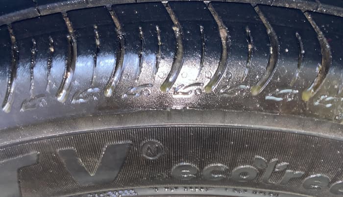 2014 Maruti Celerio VXI, Petrol, Manual, 29,639 km, Left Front Tyre Tread