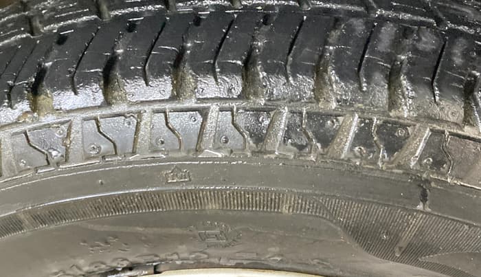 2014 Maruti Alto 800 LXI, Petrol, Manual, 26,335 km, Right Front Tyre Tread