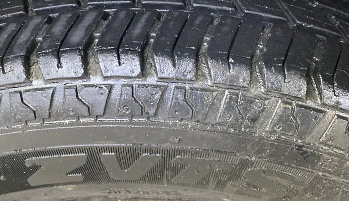 2014 Maruti Alto 800 LXI, Petrol, Manual, 26,335 km, Right Rear Tyre Tread
