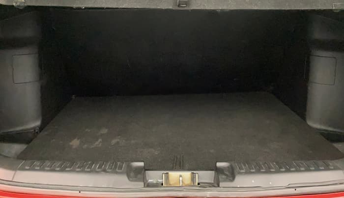 2019 Maruti Vitara Brezza VDI, Diesel, Manual, 1,20,345 km, Boot Inside