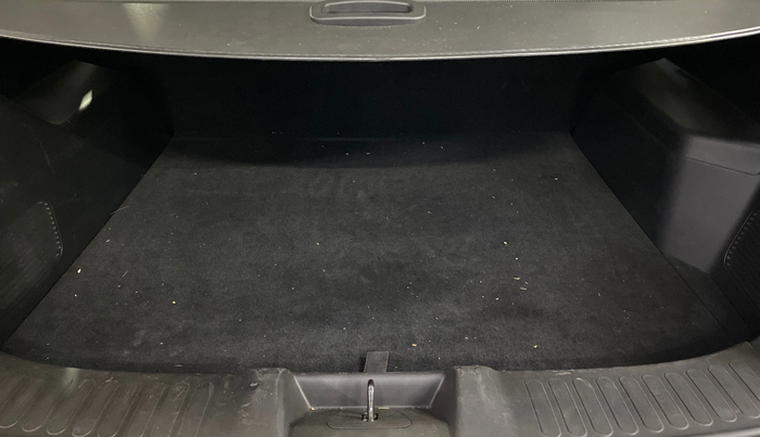 2021 MG HECTOR SHARP HYBRID 1.5 PETROL, Petrol, Manual, 40,268 km, Boot Inside