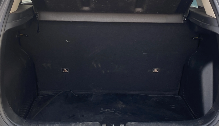 2023 KIA SONET HTK PLUS 1.2, Petrol, Manual, 34,088 km, Boot Inside