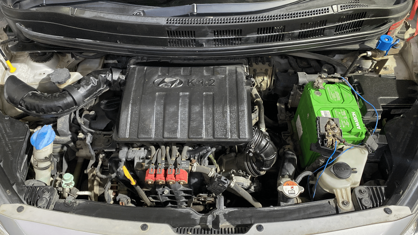 2016 Hyundai Xcent SX 1.2, CNG, Manual, 1,04,735 km, Engine View