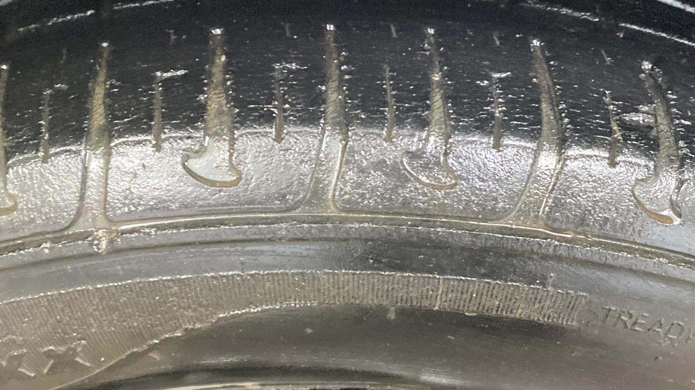2014 Hyundai Xcent S 1.2, Petrol, Manual, 32,025 km, Left Rear Tyre Tread