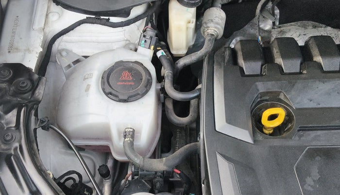 2021 Volkswagen TAIGUN GT PLUS 1.5 TSI DSG, Petrol, Automatic, 69,530 km, Engine View - Right