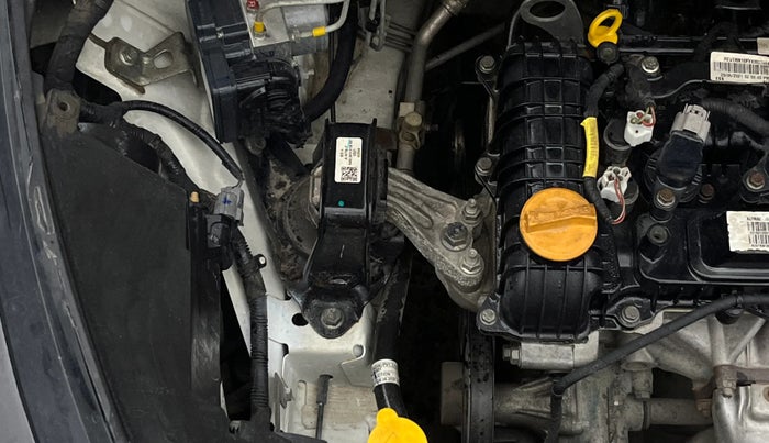 2021 Tata ALTROZ XT PETROL, Petrol, Manual, 43,266 km, Engine View - Right