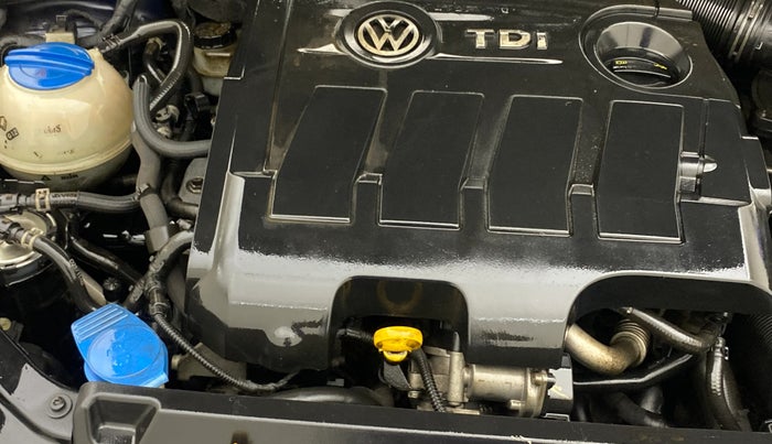 2015 Volkswagen Polo COMFORTLINE 1.5L, Diesel, Manual, 75,370 km, Engine View - Right