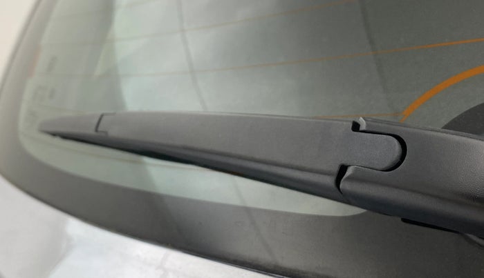 2021 Toyota Glanza G, Petrol, Manual, 32,559 km, Rear Wiper