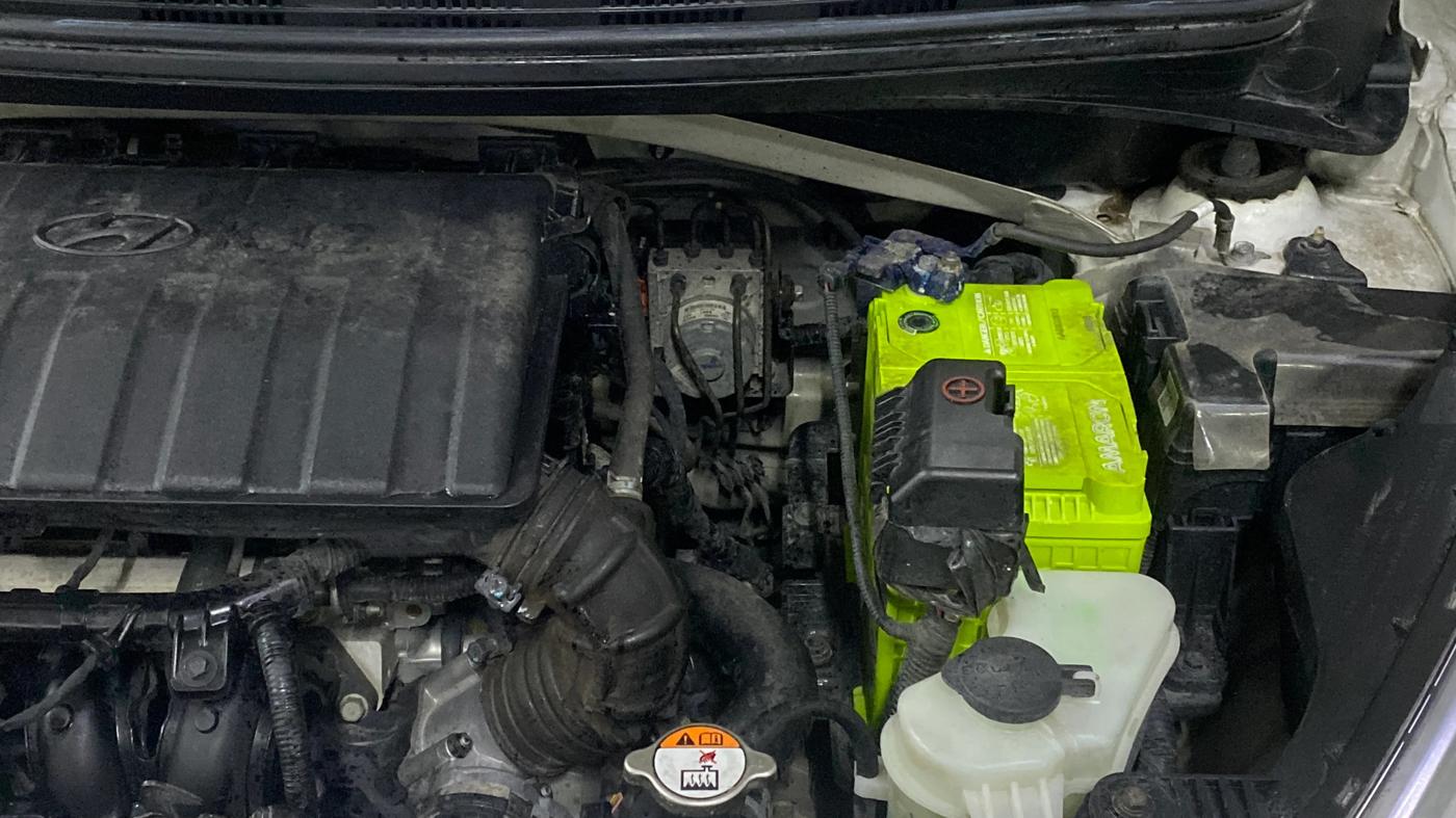 2019 Hyundai Grand i10 SPORTZ 1.2 KAPPA VTVT, Petrol, Manual, 67,074 km, Engine View - Left