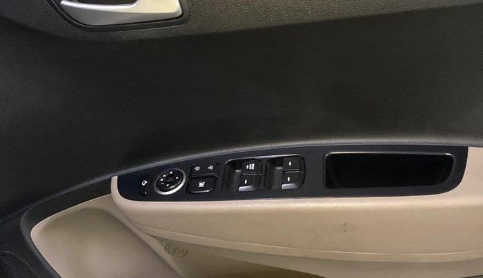 2019 Hyundai Grand i10 SPORTZ 1.2 KAPPA VTVT, Petrol, Manual, 67,074 km, Driver Side Door Panels Control