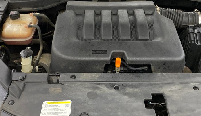 2022 Mahindra XUV700 AX 5 P AT 5 STR, Petrol, Automatic, 32,275 km, Engine View - Right