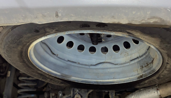 2022 Mahindra XUV700 AX 5 P AT 5 STR, Petrol, Automatic, 32,275 km, Spare Tyre