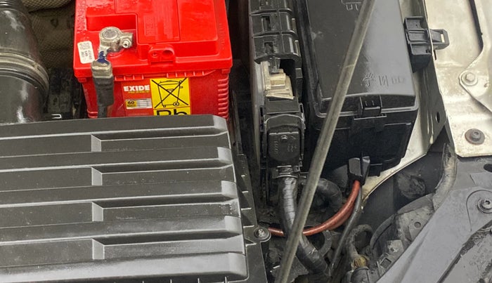 2016 Skoda Octavia STYLE PLUS AT 1.8 TSI, Petrol, Automatic, 94,300 km, Engine View - Left