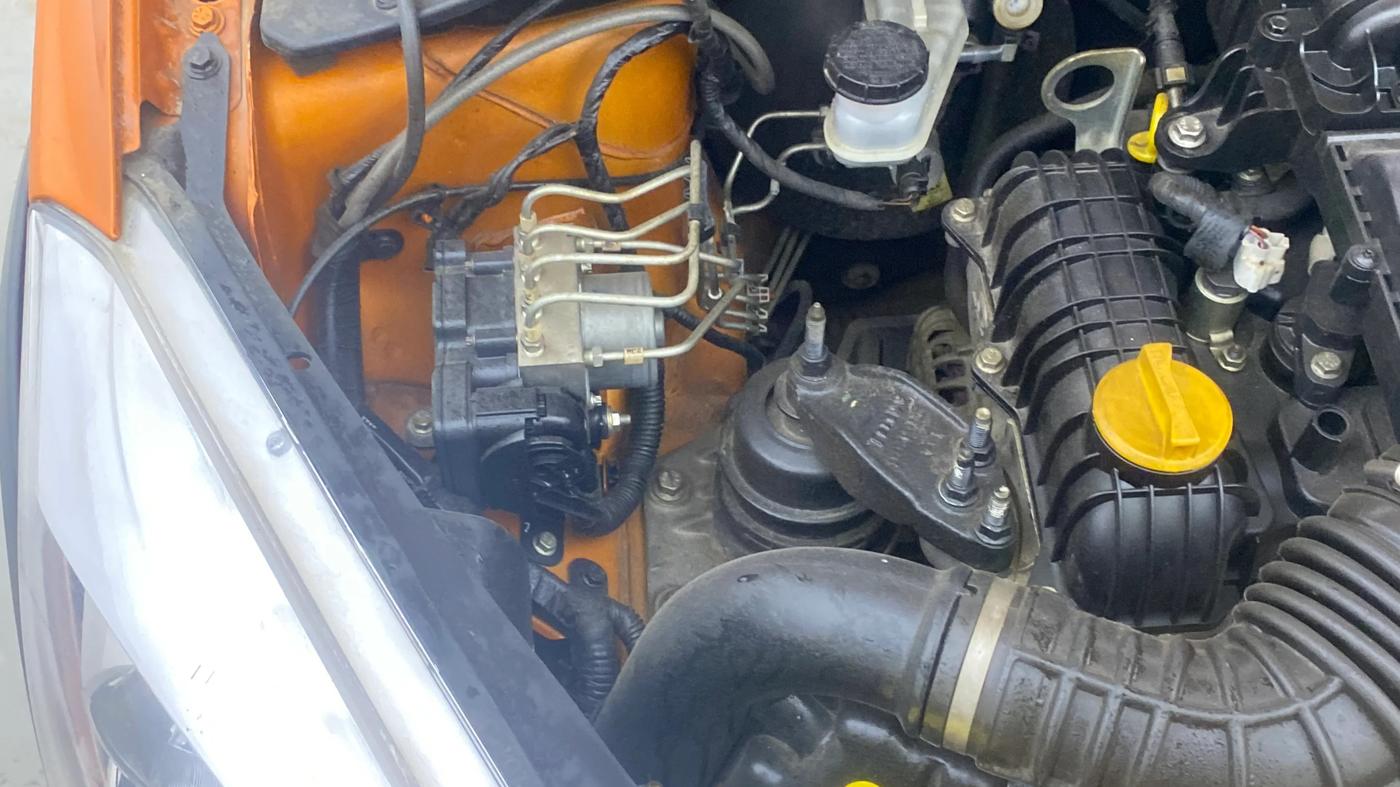 2019 Tata TIAGO NRG PETROL AMT, Petrol, Automatic, 55,602 km, Engine View - Right