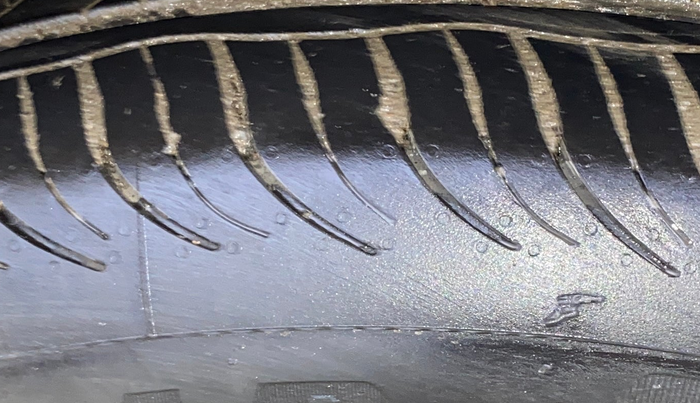 2021 Maruti S Cross ZETA AT 1.5, Petrol, Automatic, 67,080 km, Left Front Tyre Tread