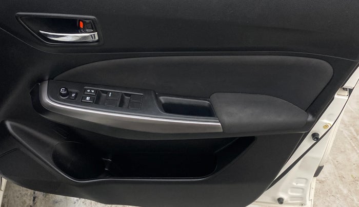 2022 Maruti Swift ZXI, Petrol, Manual, 34,212 km, Driver Side Door Panels Control