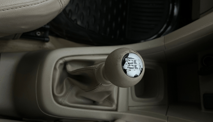 2016 Maruti Ertiga VXI, Petrol, Manual, 93,021 km, Gear Lever