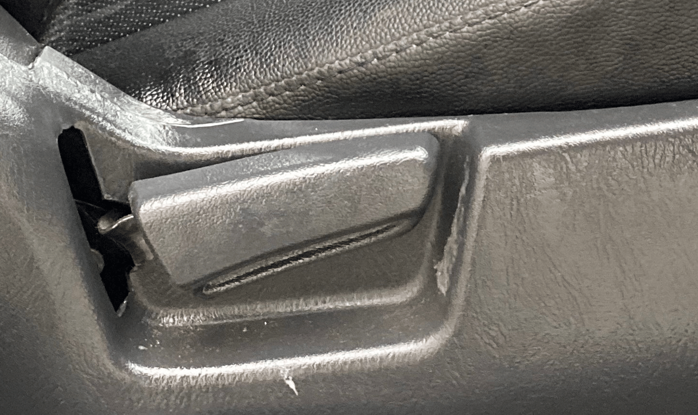 2017 Maruti Alto K10 VXI, Petrol, Manual, 17,100 km, Driver Side Adjustment Panel