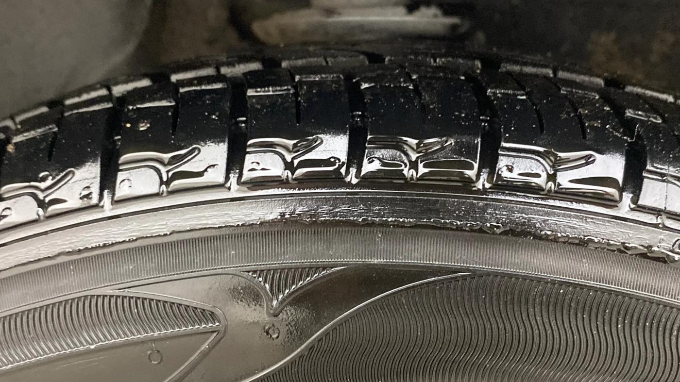 2017 Maruti Alto K10 VXI, Petrol, Manual, 17,100 km, Right Front Tyre Tread