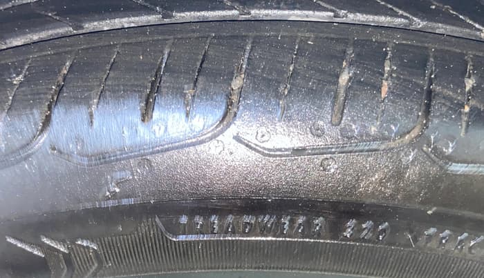 2018 Hyundai Elite i20 ASTA 1.4 CRDI (O), Diesel, Manual, 82,196 km, Left Front Tyre Tread