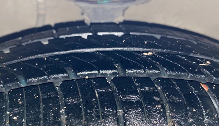 2014 Maruti Alto K10 VXI, Petrol, Manual, 46,518 km, Right Front Tyre Tread