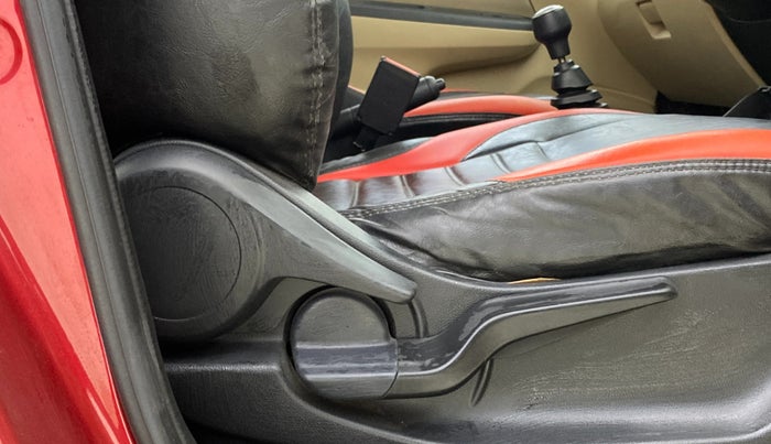 2020 Honda Amaze 1.2L I-VTEC S, Petrol, Manual, 41,382 km, Driver Side Adjustment Panel