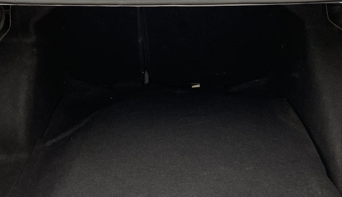 2022 Skoda SLAVIA STYLE 1.5L TSI DSG, Petrol, Automatic, 98,136 km, Boot Inside