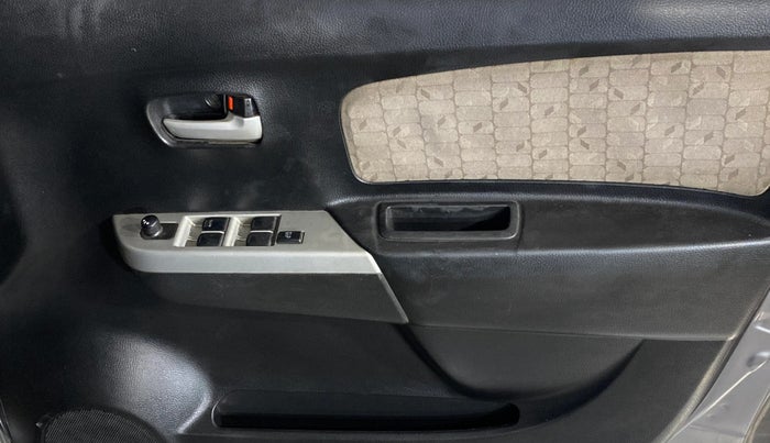 2014 Maruti Wagon R 1.0 VXI, Petrol, Manual, 22,960 km, Driver Side Door Panels Control