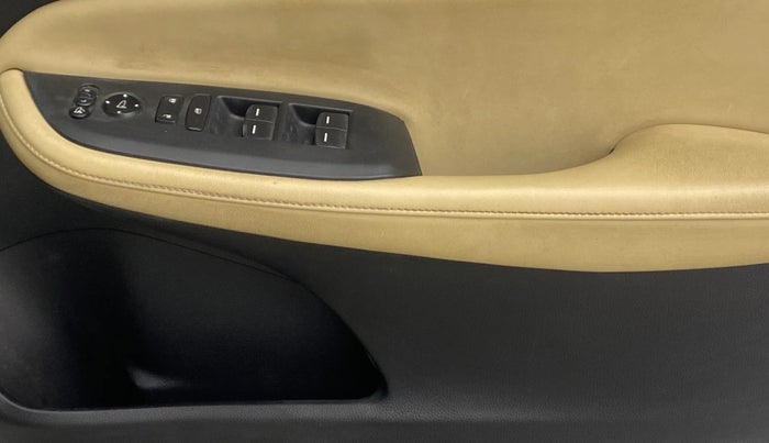 2020 Honda City 1.5L I-VTEC ZX CVT, Petrol, Automatic, 31,211 km, Driver Side Door Panels Control