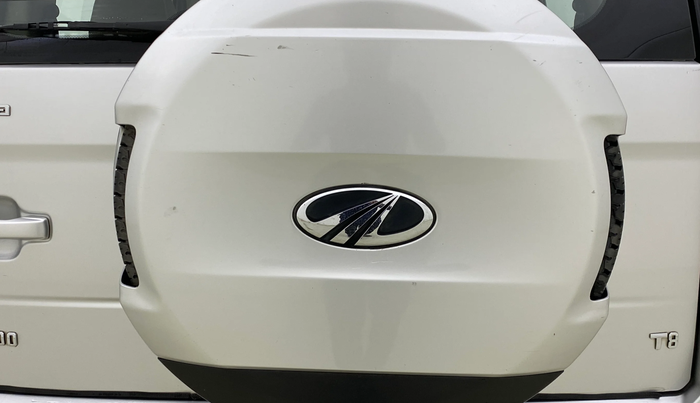 2017 Mahindra TUV300 T8, Diesel, Manual, 1,25,322 km, Spare Tyre