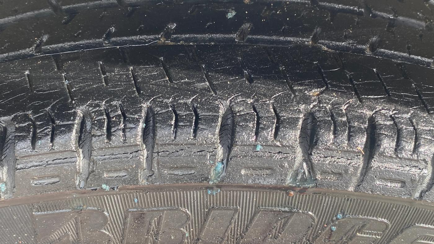 2015 Maruti Alto K10 VXI, Petrol, Manual, 26,949 km, Right Front Tyre Tread