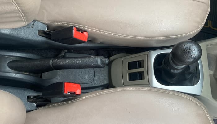 2015 Maruti Alto K10 VXI, Petrol, Manual, 26,949 km, Gear Lever