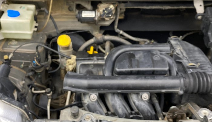 2018 Renault Kwid RXT 0.8 (O), Petrol, Manual, 97,880 km, Engine View - Right