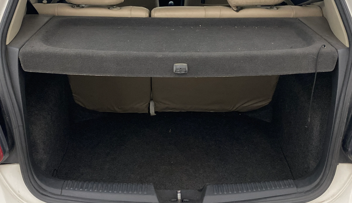 2012 Volkswagen Polo COMFORTLINE 1.2L PETROL, Petrol, Manual, 96,881 km, Boot Inside