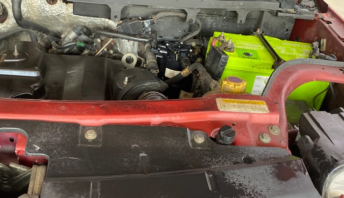 2015 Mahindra TUV300 T8, Diesel, Manual, 70,354 km, Engine View - Left