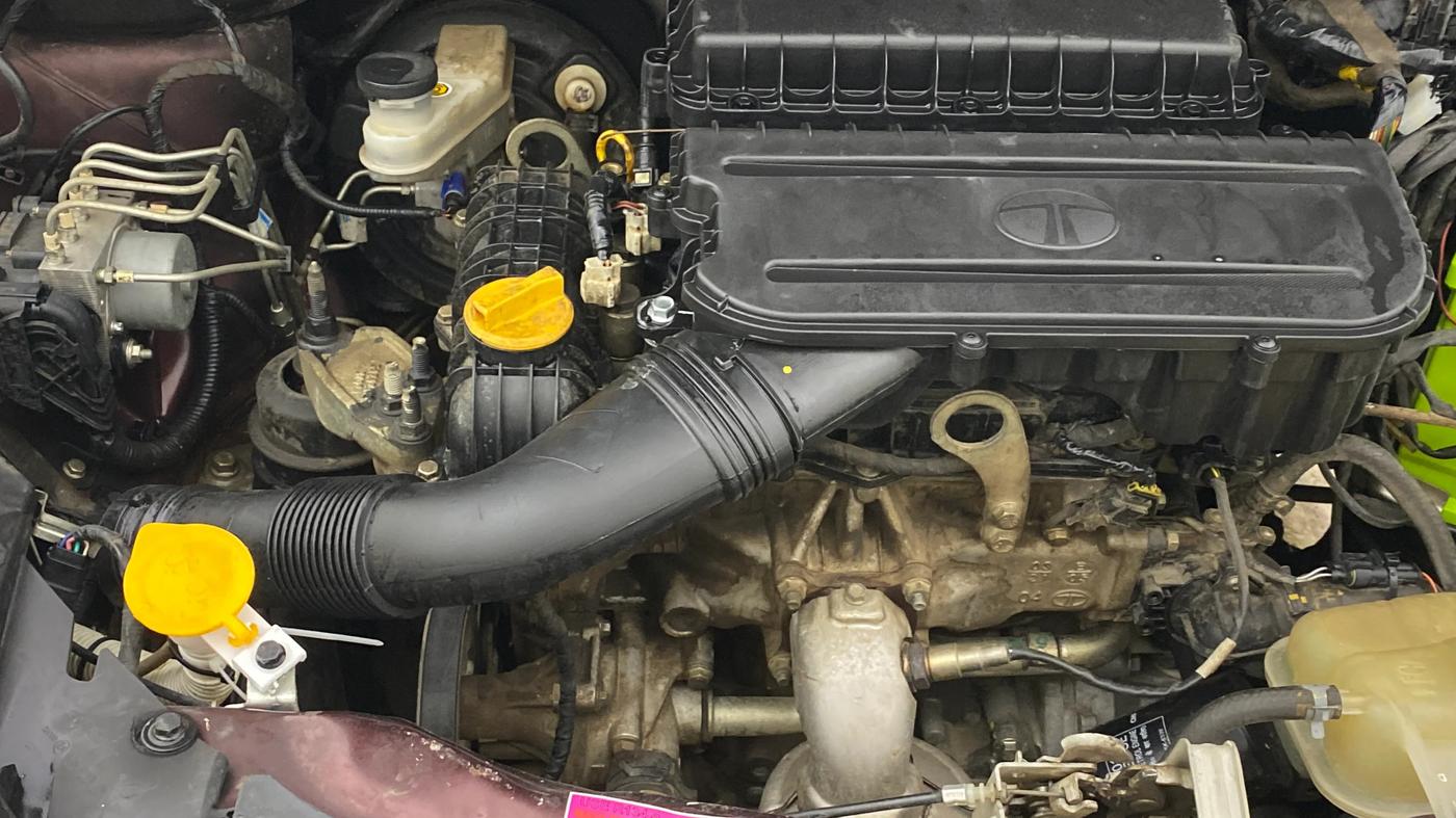 2021 Tata TIGOR XZ PLUS PETROL, CNG, Manual, 1,04,604 km, Engine View - Right