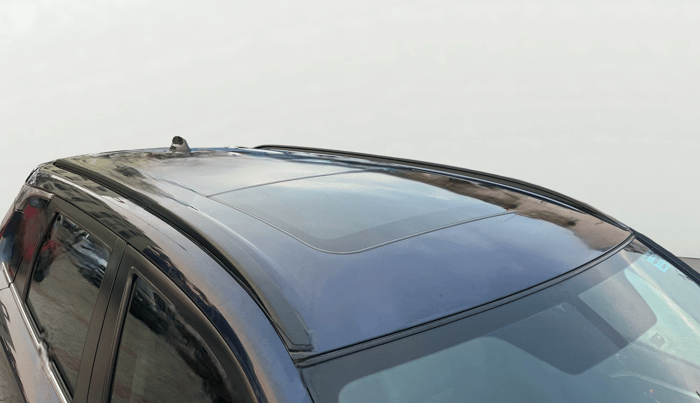2022 Maruti Grand Vitara ALPHA SMART HYBRID AT, Petrol, Automatic, 34,745 km, Moonroof/ Sunroof