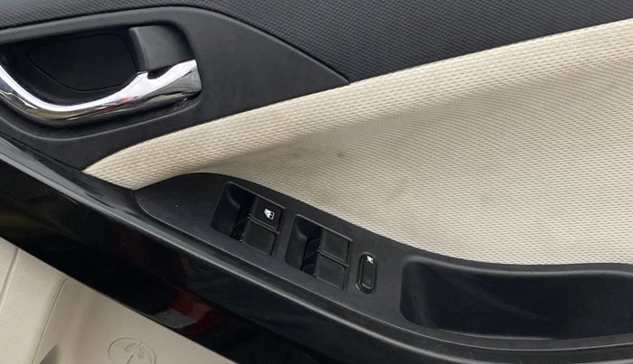 2020 Tata NEXON XZ PLUS PETROL, Petrol, Manual, 60,906 km, Driver Side Door Panels Control